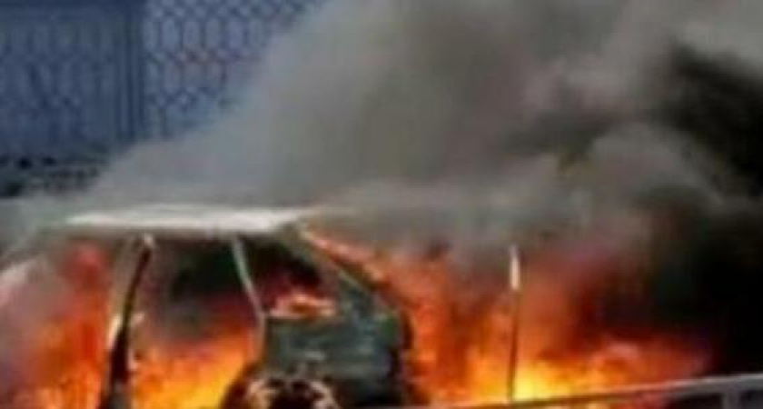 В Восточном районе Новороссийска сгорел автомобиль