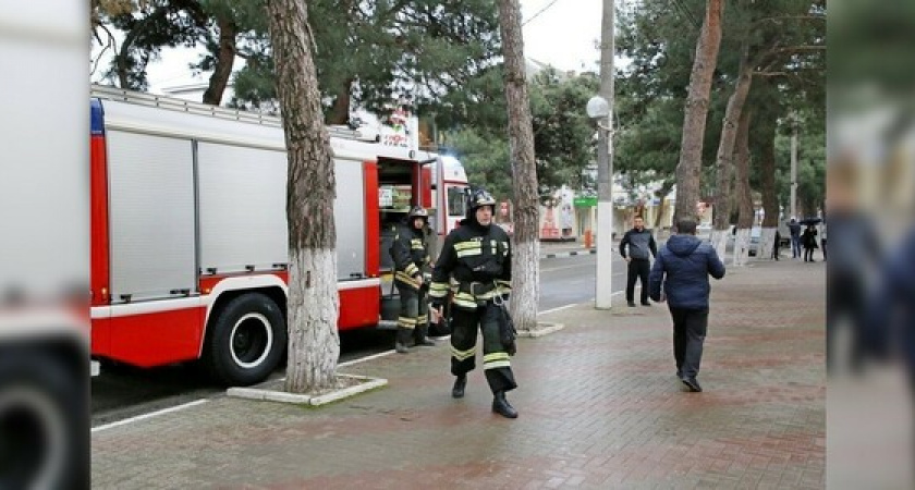 На набережной Геленджика сгорело кафе