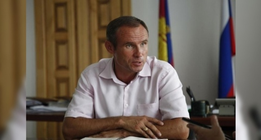 Суд Новороссийска досрочно выпустил на свободу экс-главу Крымского района Анатолия Разумеева