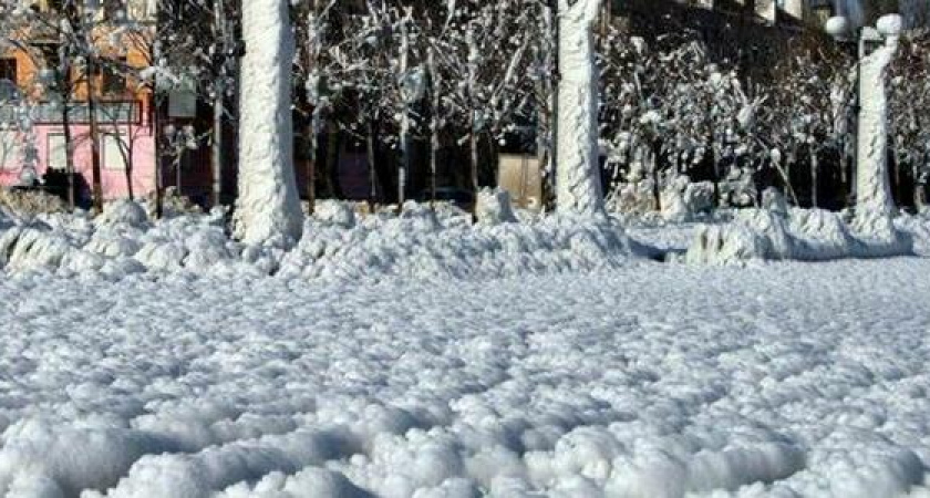 Обледеневшая набережная после страшного норд-оста 1997 года: опубликовано уникальное ретровидео