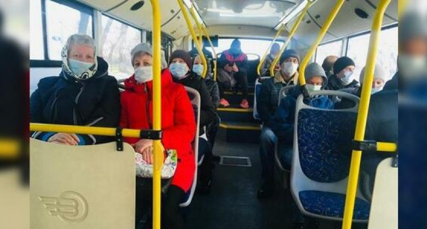 Льготные проездные на общественный транспорт Новороссийска продлили на май