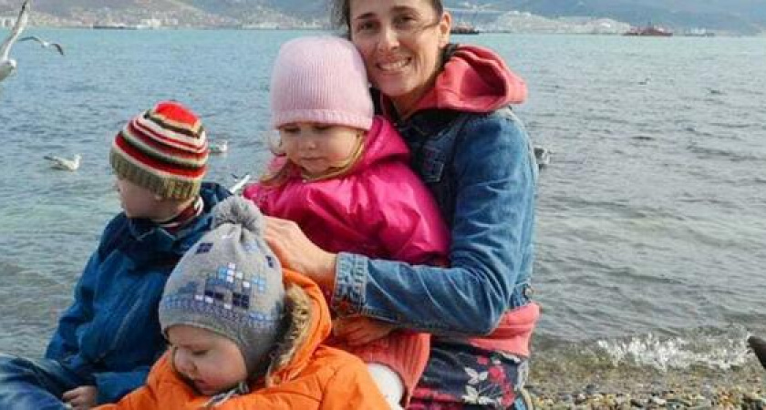 В Новороссийске многодетная семья с детьми-инвалидами шесть лет пытается добиться жилья