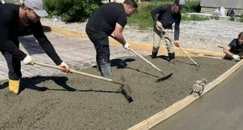 В Новороссийске перекрыли улицу Сейнерную в связи с бетонированием дороги