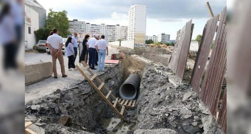 Глава Новороссийска проконтролировал строительство школы в 13-м микрорайоне