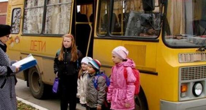 «Сколько интересно будут продолжаться эти маски-шоу!?»: в Новороссийске ребенка не пустили без маски в школьный автобус