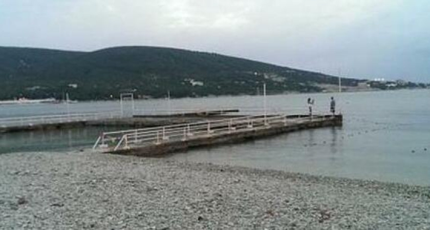 В Кабардинке рыбаки обнаружили человеческий скелет на берегу моря