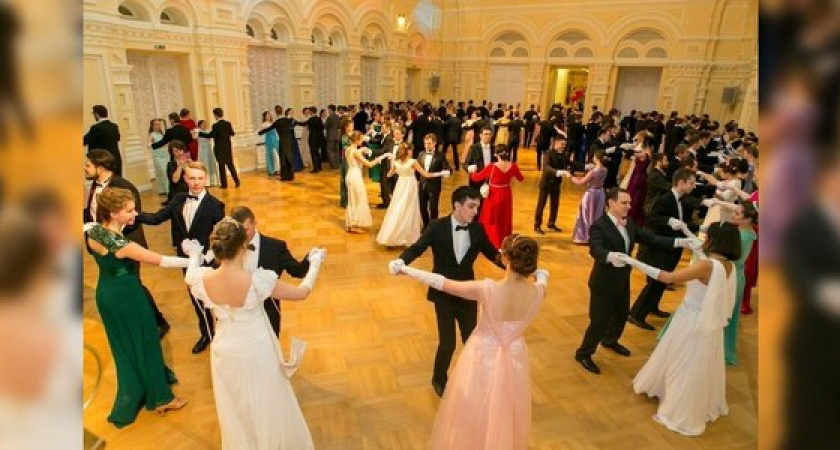 Афиша Новороссийска на неделю: Сретенский бал и «Импровизация» в библиотеке Баллиона