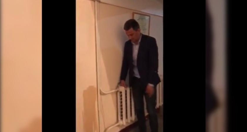 Кандидат в мэры Новороссийска устроил пьяные гонки  и помочился на стену в полицейском участке: инцидент сняли на видео