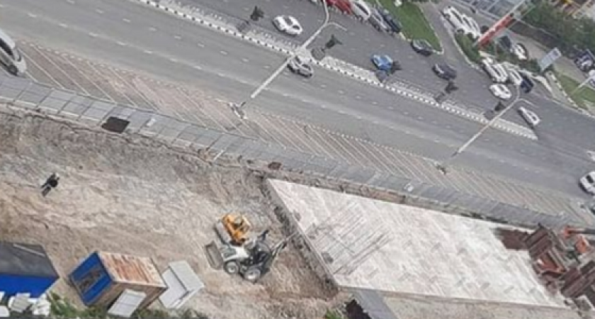 Козырька нет, паспорт объекта оформлен неверно: новороссийцы заметили нарушения на стройке в Южном районе