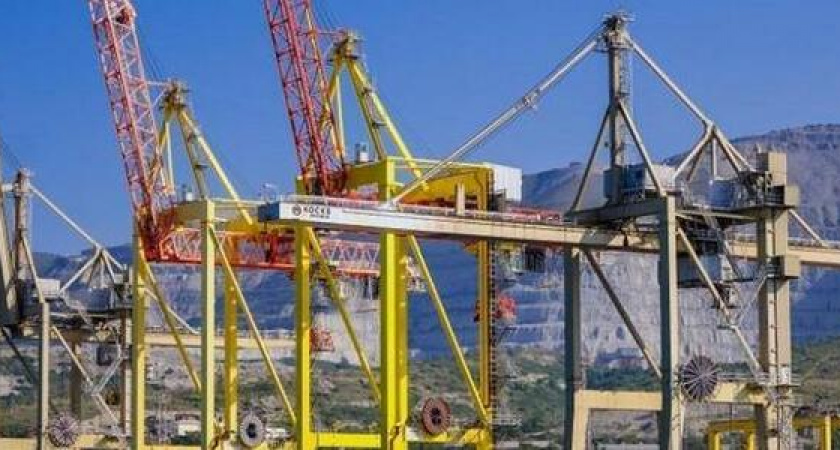 В порту Новороссийска будут принимать паромы на 100 фур из Турции