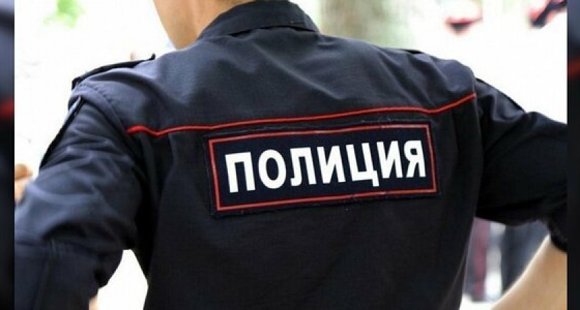 У приезжего украли шорты с двадцатью тысячами рублей в кармане из примерочной в магазине Новороссийска