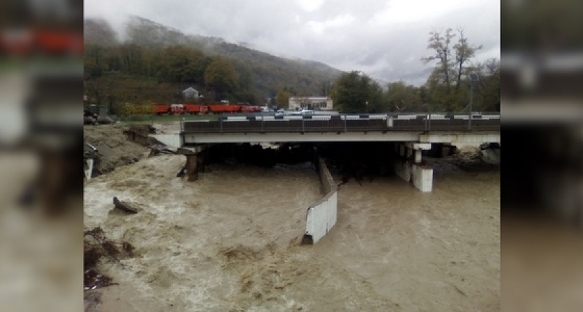 Залповый дождь на Кубани унес жизни шестерых человек