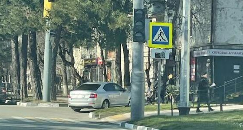 В Новороссийске в 2022 году появится 11 новых светофоров: список адресов