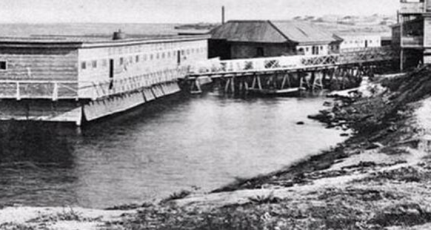 Купальни и трамваи в Новороссийске: инфраструктура, канувшая в лету