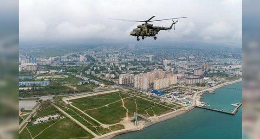 Во время парада Победы 24 июня в небе Новороссийска вновь пролетит военная авиация