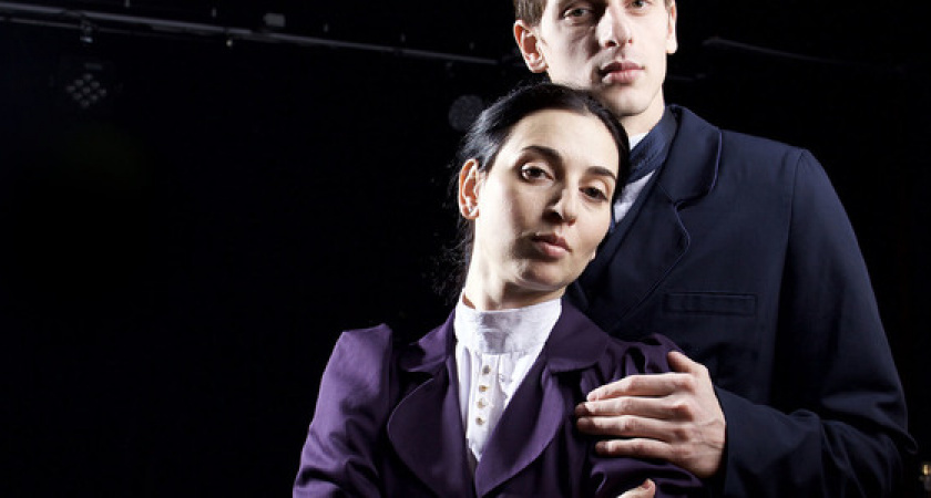 Афиша Новороссийска на неделю: новая фотоэкспозиция и артисты и Петербурга на сцене театра Старого Парка