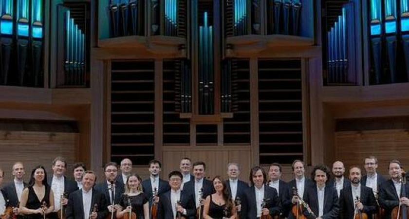 «Виртуозы Москвы» исполнят в «Сириусе» «Времена года» Вивальди и знаменитые серенады