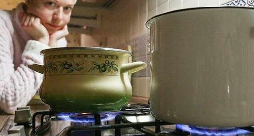 «Мы ходим мыться к друзьям, соседи – в спортзал!»:  в ЖК «Взлетный» в Новороссийске месяц нет горячей воды. Когда дадут - неизвестно