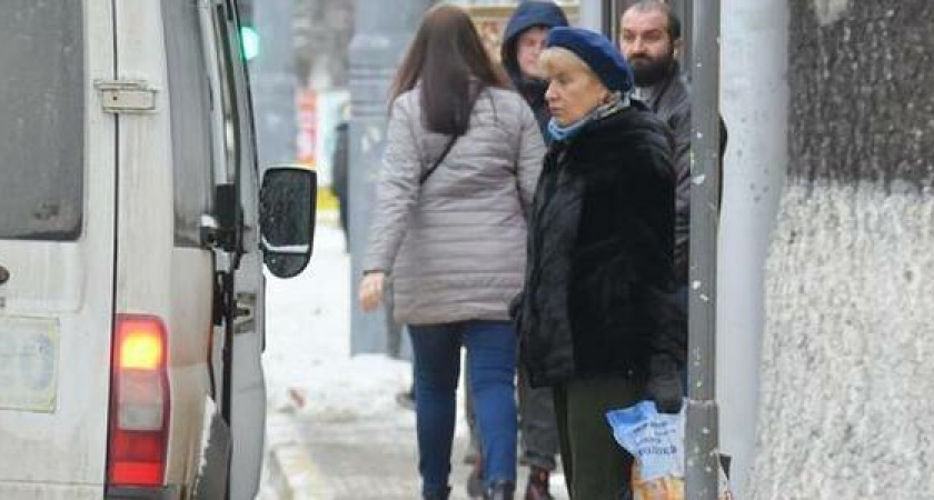 В Новороссийске уволен водитель маршрутки, который в мороз высадил ребенка на полпути