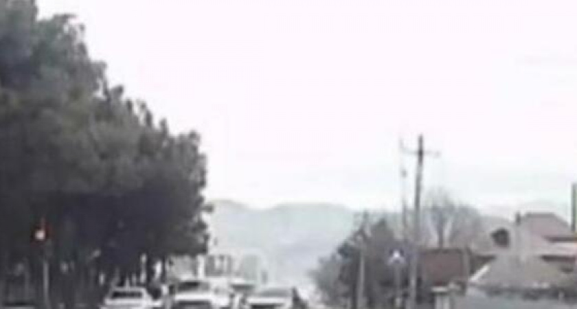 «Езда на красный по встречке вошла в моду?»: в Новороссийске оштрафовали автоледи