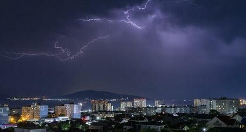В Новороссийске объявлен режим повышенной готовности из-за надвигающихся дождей