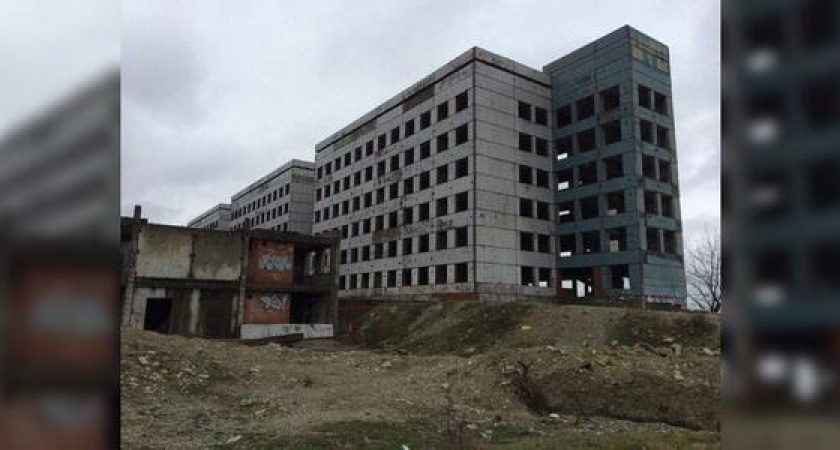 Полиция Новороссийска предостерегает подростков от посещения городских «заброшек»