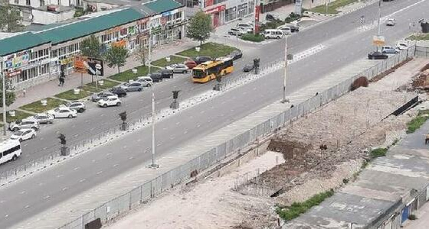 В Южном районе Новороссийска продолжается строительство магазинов, несмотря на нарушения, выявленные прокуратурой