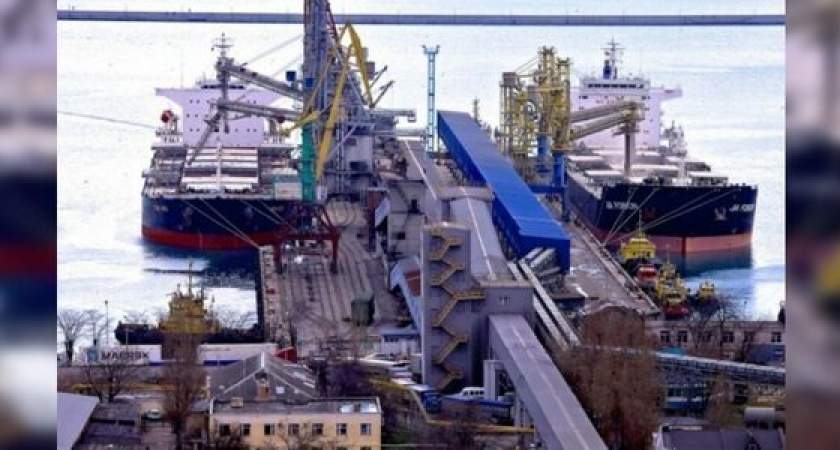 Работа зерновых терминалов в Новороссийске полупарализована