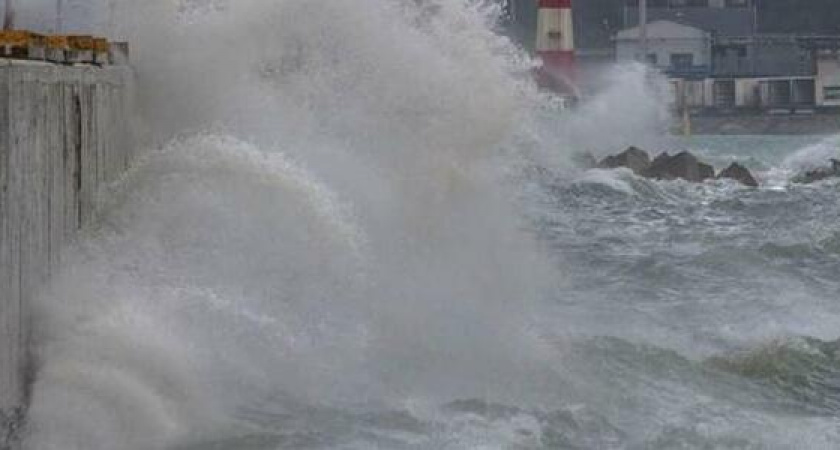 Экстренное предупреждение: в регионе ожидаются ливни и шквалистый ветер