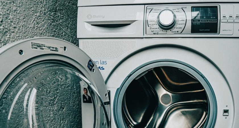 Зажмите 2 кнопки - и стиралка сама очистится грязи, плесени и остатков порошка: секрет вечной службы