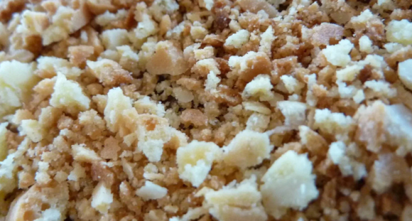 Огурцы это просто обожают: подкормите их этим средством, которое есть на каждой кухне 