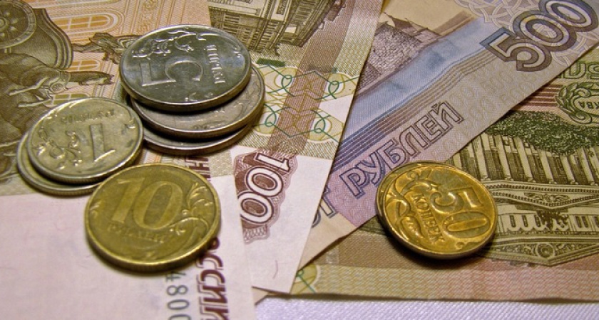 Все сбережения граждан обесценятся в августе, как в лихие 90-х: приближается новая волна девальвации