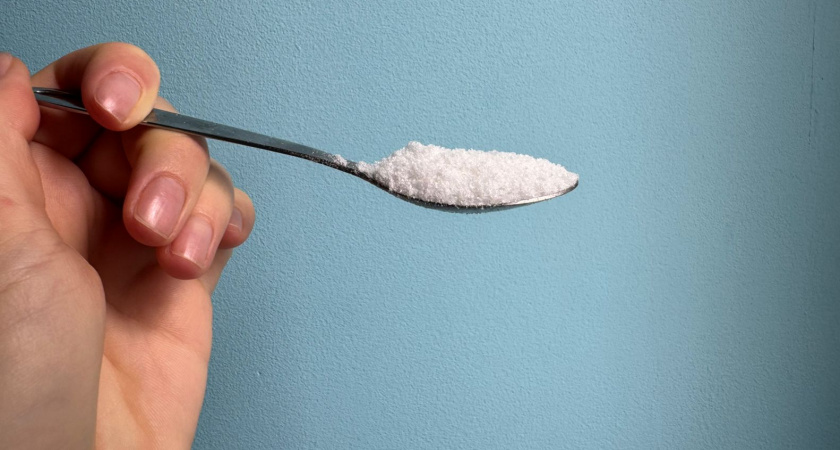 Посыпьте соль у порога и спите спокойно: древняя хитрость поражает актуальностью