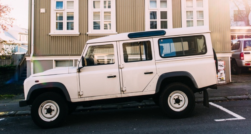 Россиянам объяснили, почему хитрые водители покупают именно белые автомобили