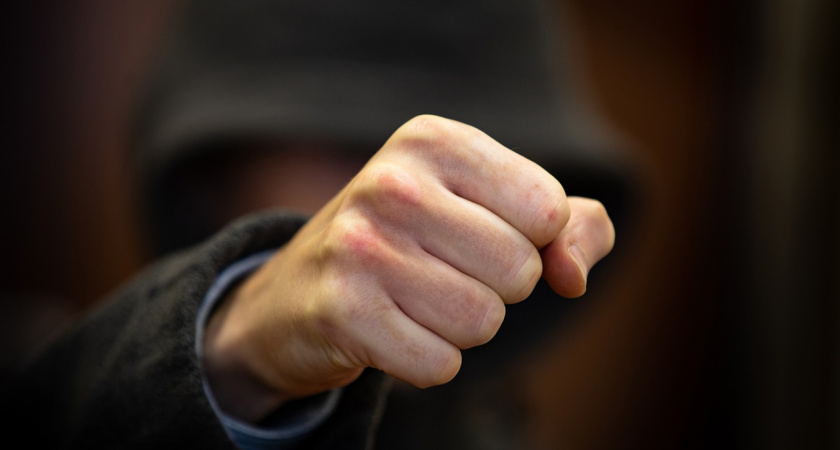 В Новороссийске приезжий избил и ограбил женщину, которая его приютила