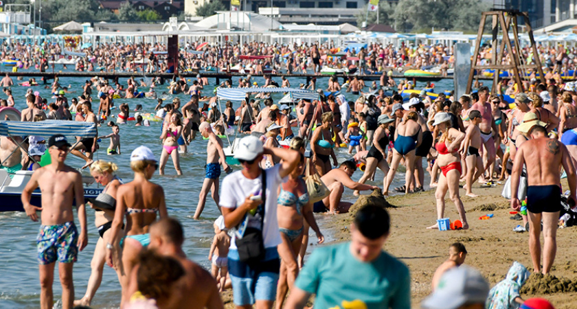 Туристический бум: в Анапе упала цена и возрос спрос на отели, несмотря на мазутную катастрофу