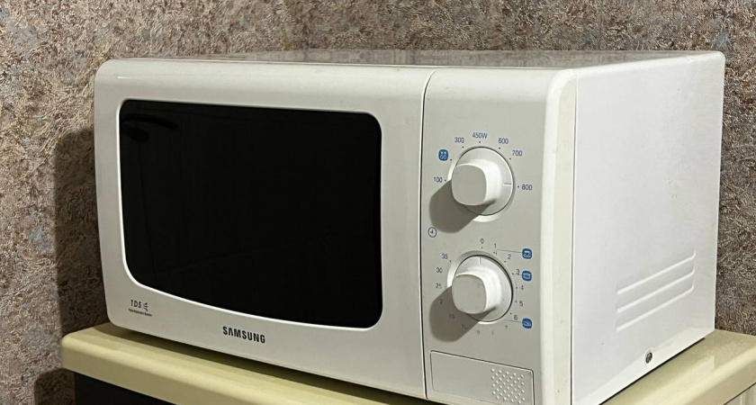 Пару минут и микроволновка чище новой – поможет один прибор: лимонную кислоту и уксус в топку   