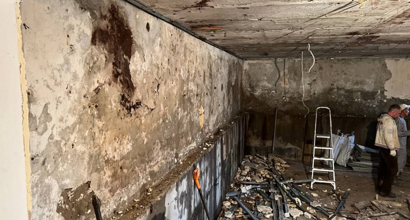 В Новороссийске дом 20 лет страдает от подтоплений, власти бездействуют