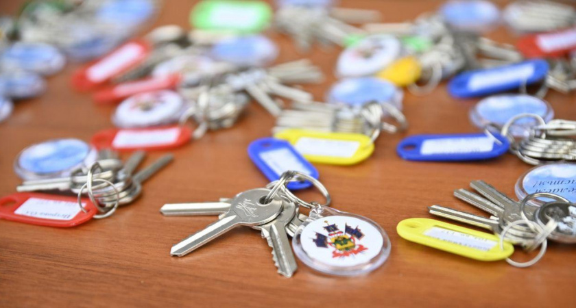 Власти купят 64 квартиры для детей-сирот из Новороссийска в 2025 году