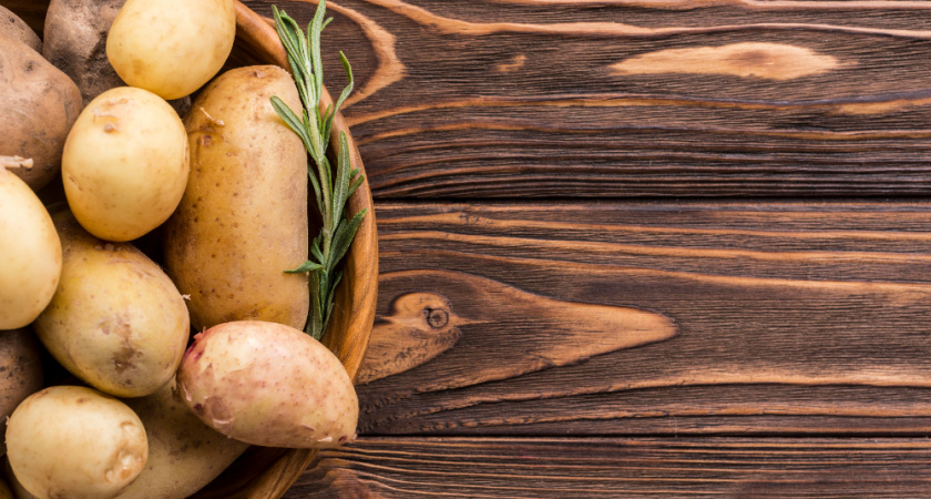 В какие дни лучше сажать картофель в апреле и в мае 2025 года по лунному календарю