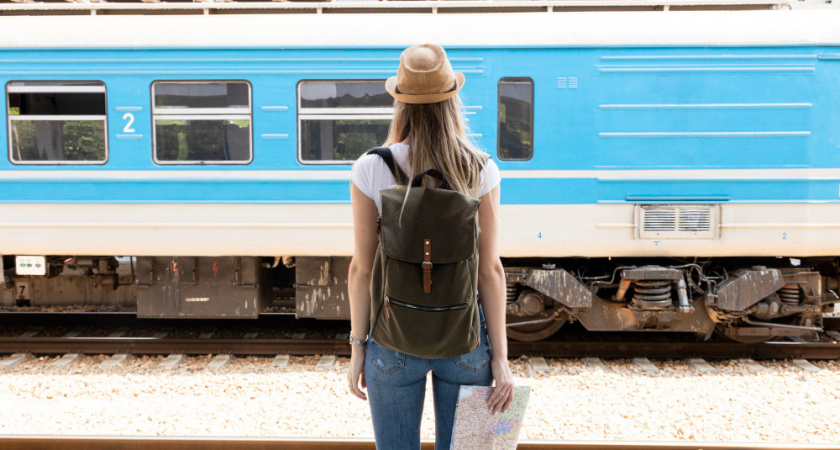 Люди в ярости сдают билеты: в поездах теперь это делать нельзя - рассказали, как теперь будут ездить пассажиры РЖД