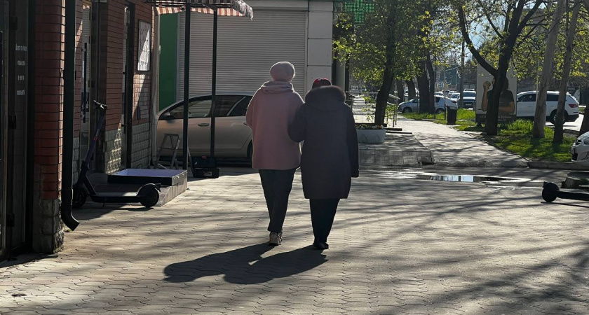 Указ уже подписан: пенсионерам с пенсией меньше 32 577 тысяч рублей придёт в мае сюрприз на карту