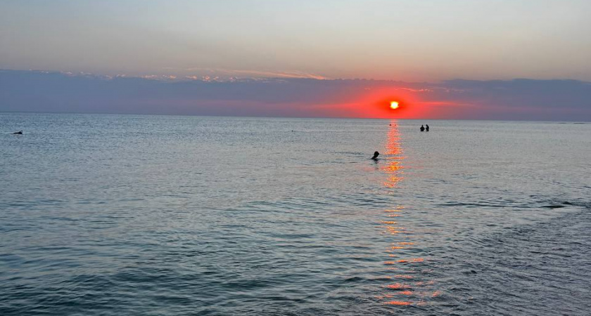 Море как на Мальдивах, а цены гораздо дешевле, чем в Сочи: в моду опять вошел старый добрый курорт
