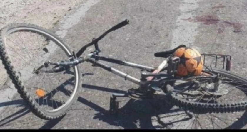 В Новороссийске автоледи сбила 9-летнего мальчика на велосипеде прямо во дворе дома