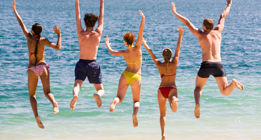 Правительство постановило: рабочую неделю в июне сократят до трех дней