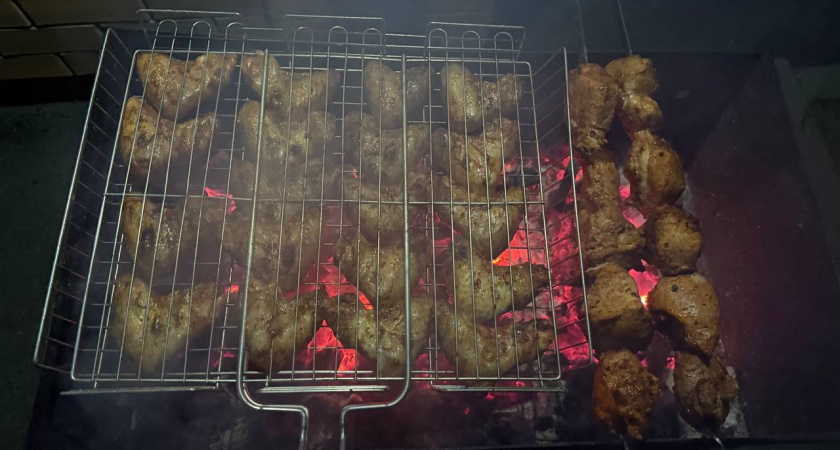 Легендарный шашлык из СССР: простейший рецепт, проверенный десятилетиями