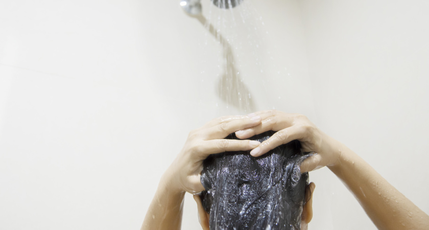 Трихолог раскрыл, как часто правильно мыть голову — запомните раз и навсегда  