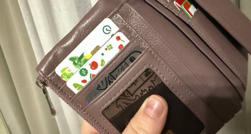 С 25 июня перевод денег друзьям и родственникам под запретом: что нельзя писать, чтобы банковская карта стала пустой