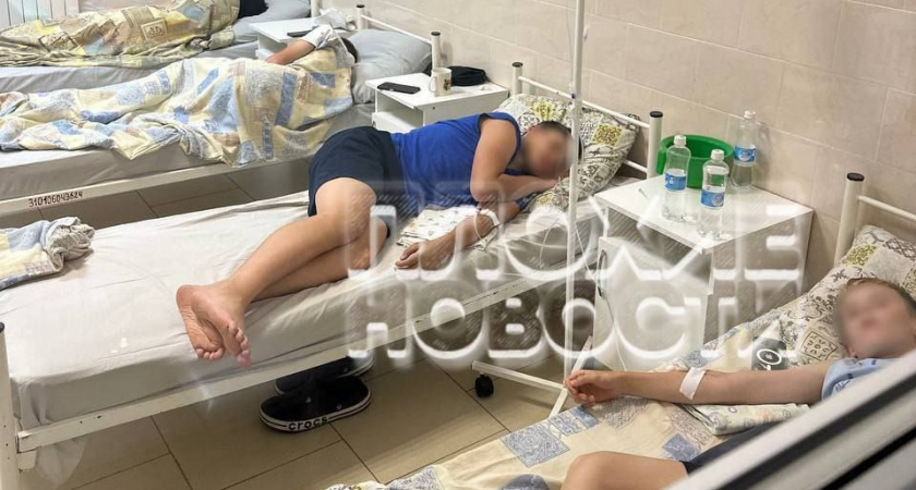 Массовое отравление: 57 пассажиров, 50 из которых дети, попали в больницы Краснодарского края с кишечной инфекцией после ужина в поезде