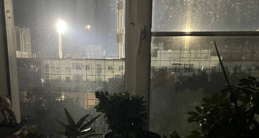 «Это новый вид пыток?!»: новороссийцы не могут спать из-за яркого освещения на стадионе